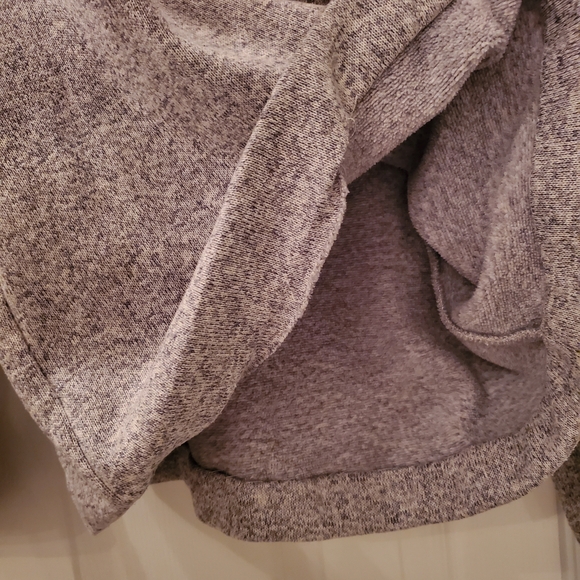 Eddie Bauer Gray Men's Fleece Lined Half Zip Sweater - Picture 4 of 6